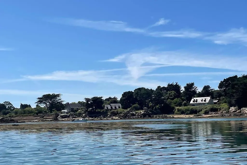 Maison De Kermouster, Juste Avant Le Paradis Lézardrieux Fransa